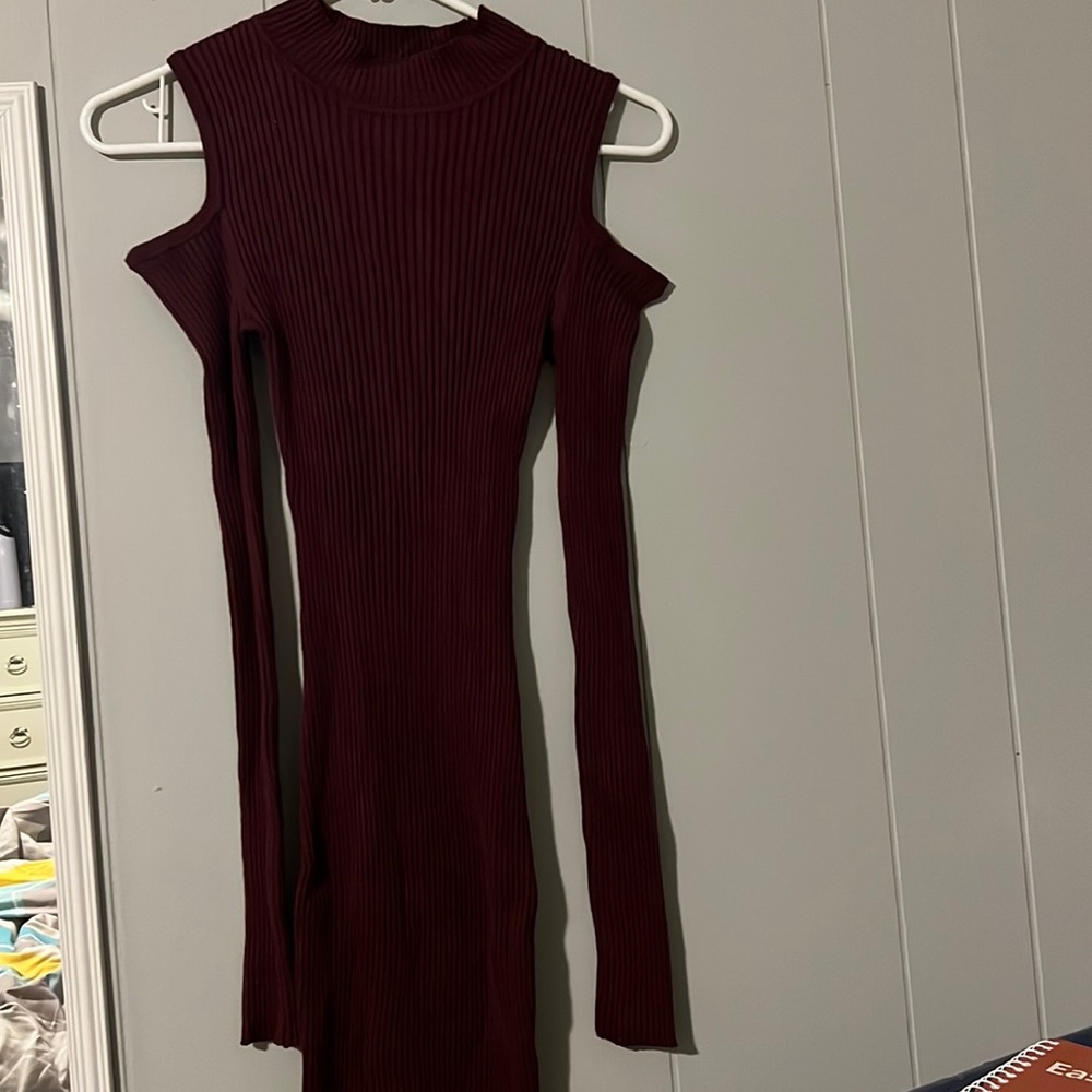 Planet Gold from Macy’s maroon dress Size M